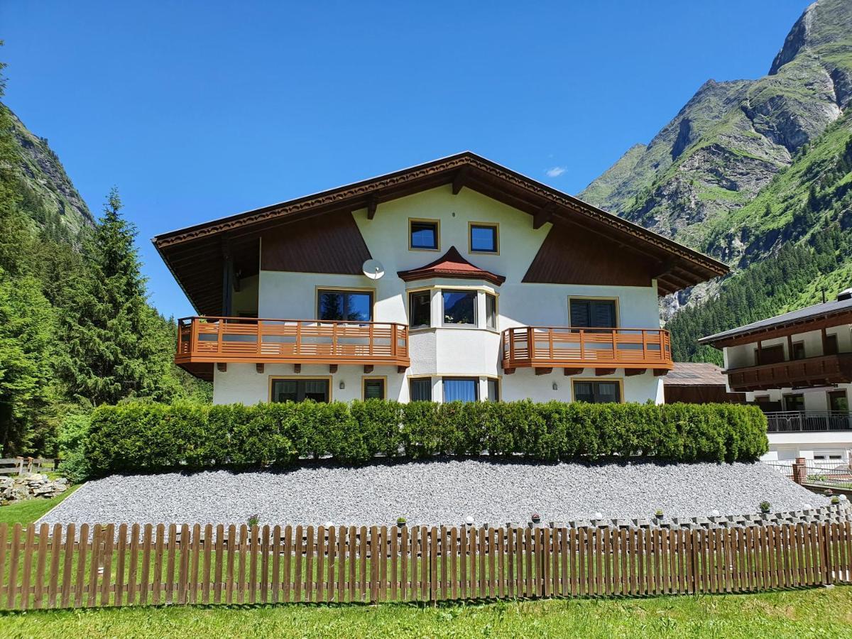 Haus Bergheimat Apartment Sankt Leonhard im Pitztal Exterior photo